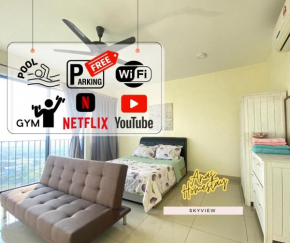 Cozy Skyview DillaSuite-Trefoil (Wifi,Pool,Netflix)